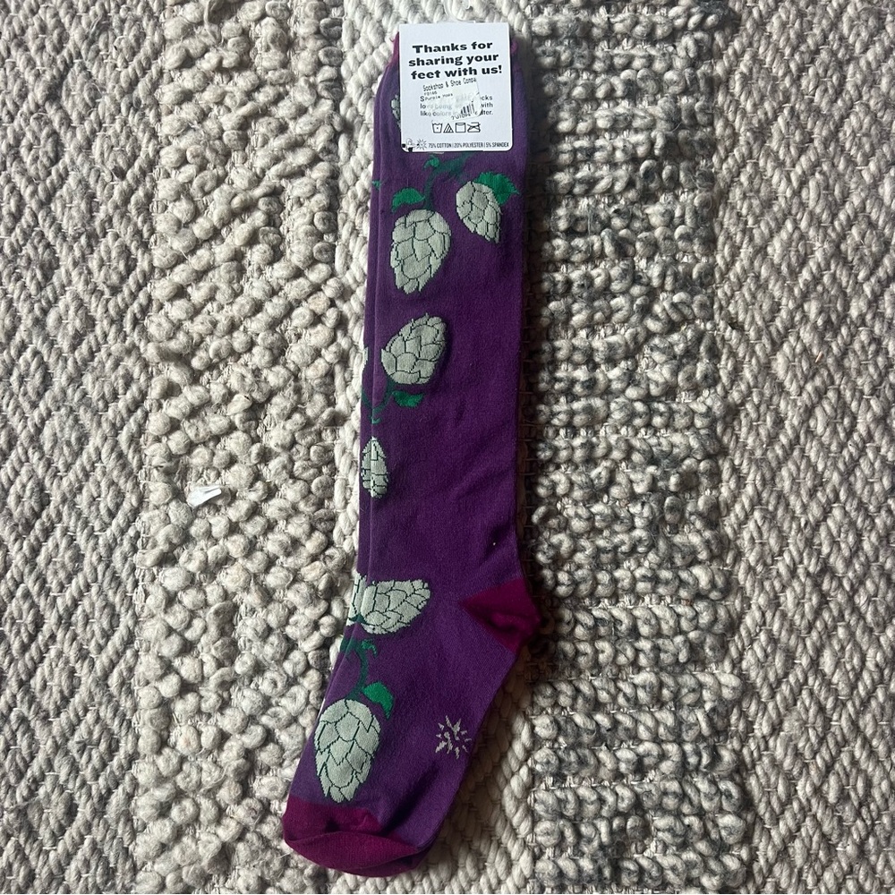 Sock It to Me Purple Hops Women's Socks - Picture 2 of 5